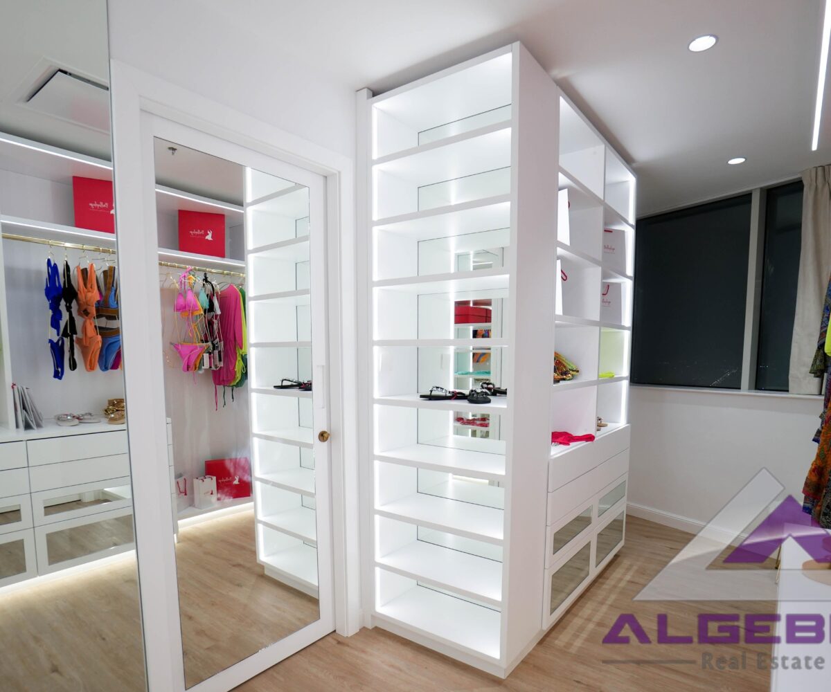 wardrobe room apartment for sale by 800 broker