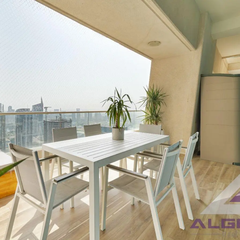 Luxury Terrace | Upgraded | Large | High Floor