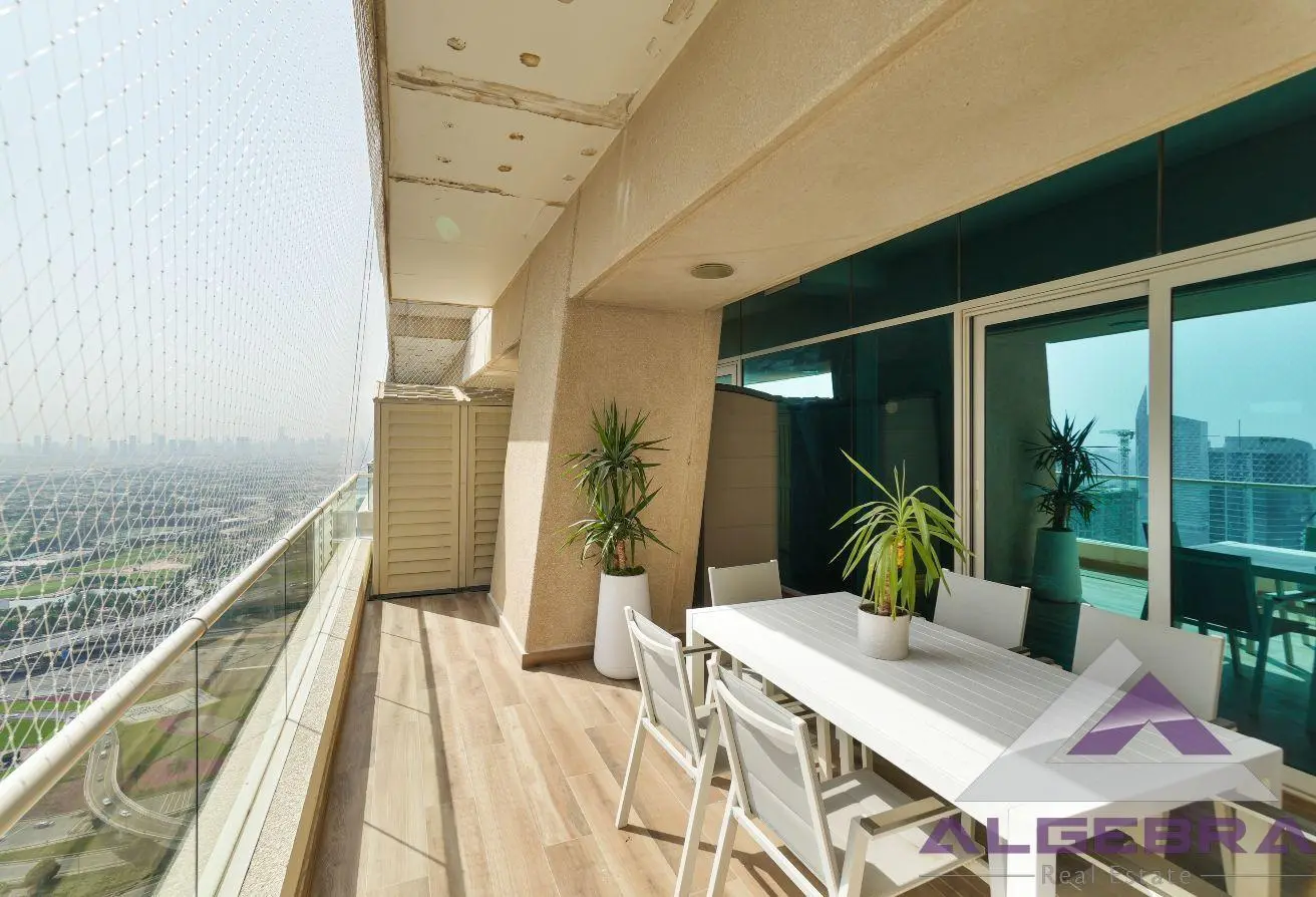 Luxury Terrace | Upgraded | Large | High Floor