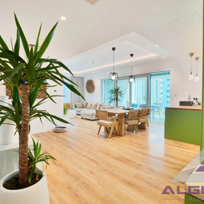 Luxury Terrace | Upgraded | Large | High Floor