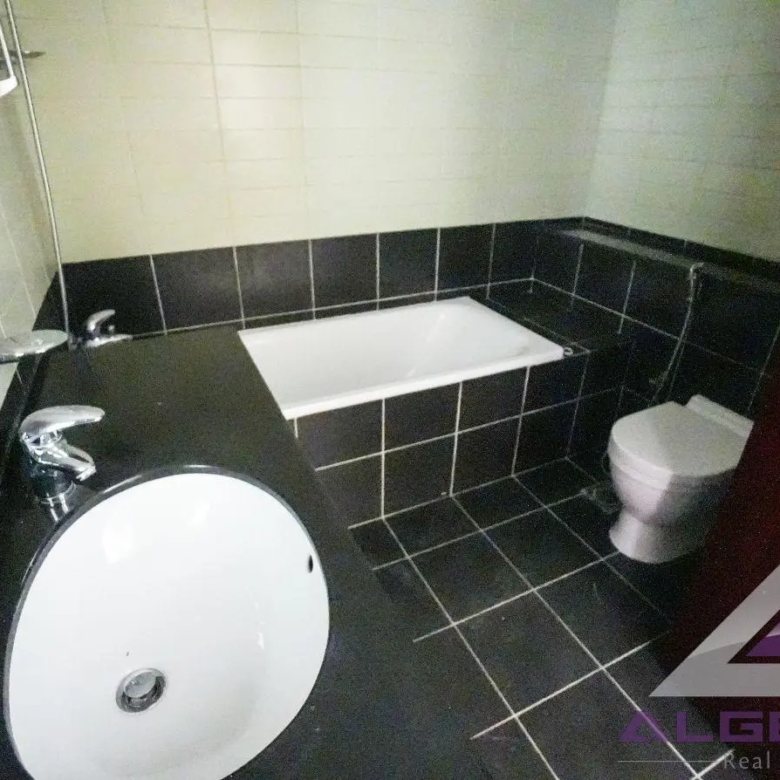 Golf Course View | Spacious 2BR | Unfurnished